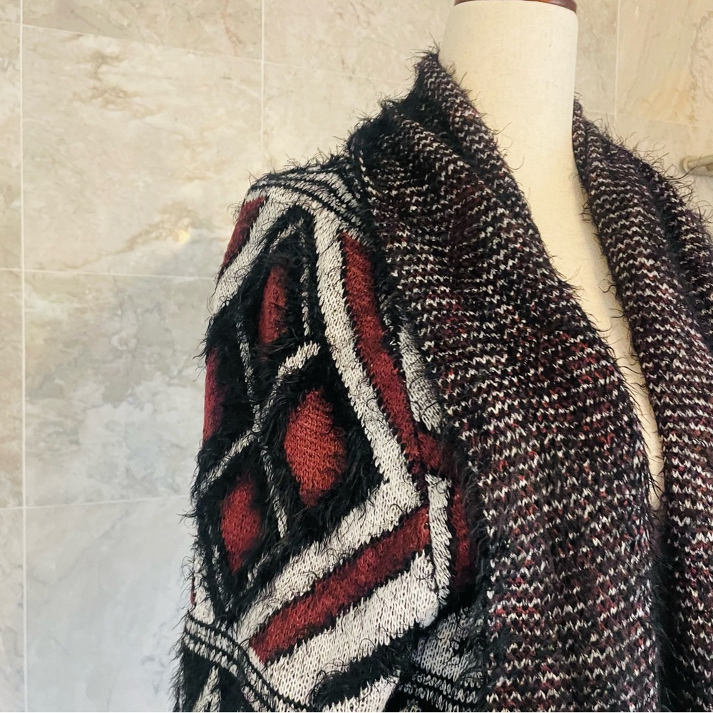Oliver Aztec Open Front Cardigan - Picture 4 of 8